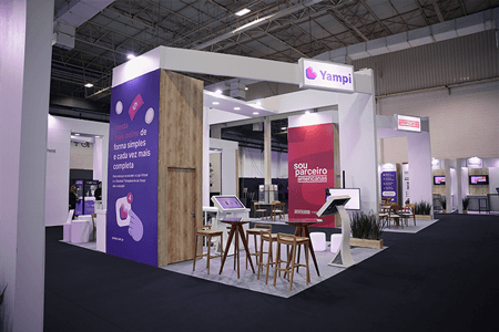 Estande da Yampi no Fórum E-commerce Brasil 2023